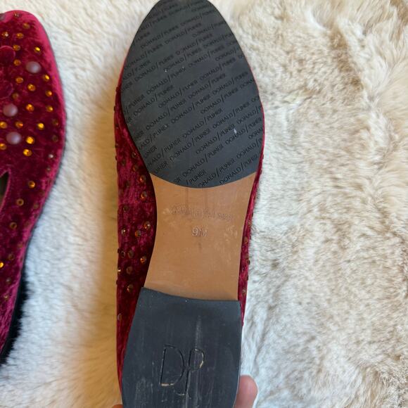 Donald Pliner Velvet Studded Jeweled Burgundy Red Loafers Slip On Size 9M - Picture 5 of 7